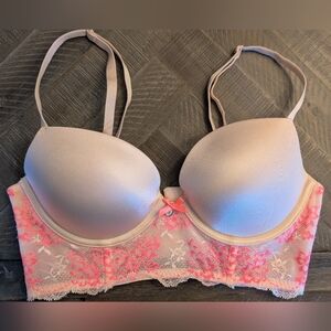 Victoria Secret 34C Bra